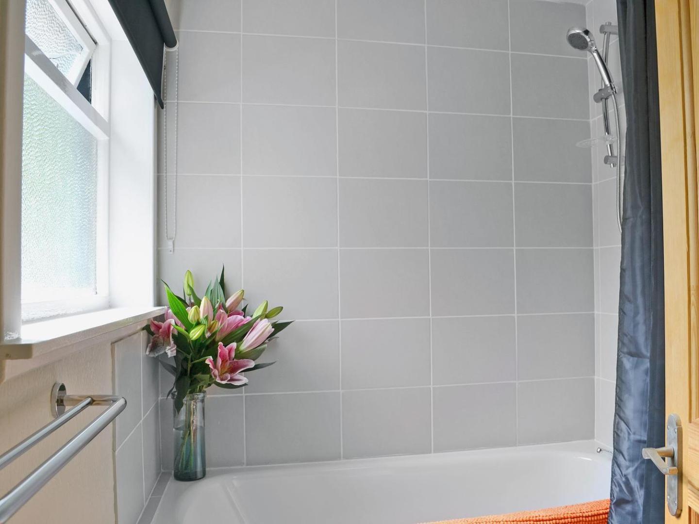 Kinnettas Cottage ストラスペファー エクステリア 写真